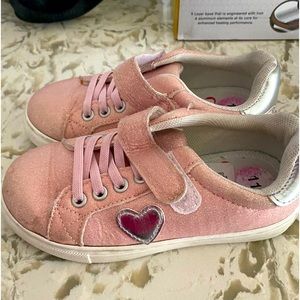 Adorable toddlers sneaker size 11